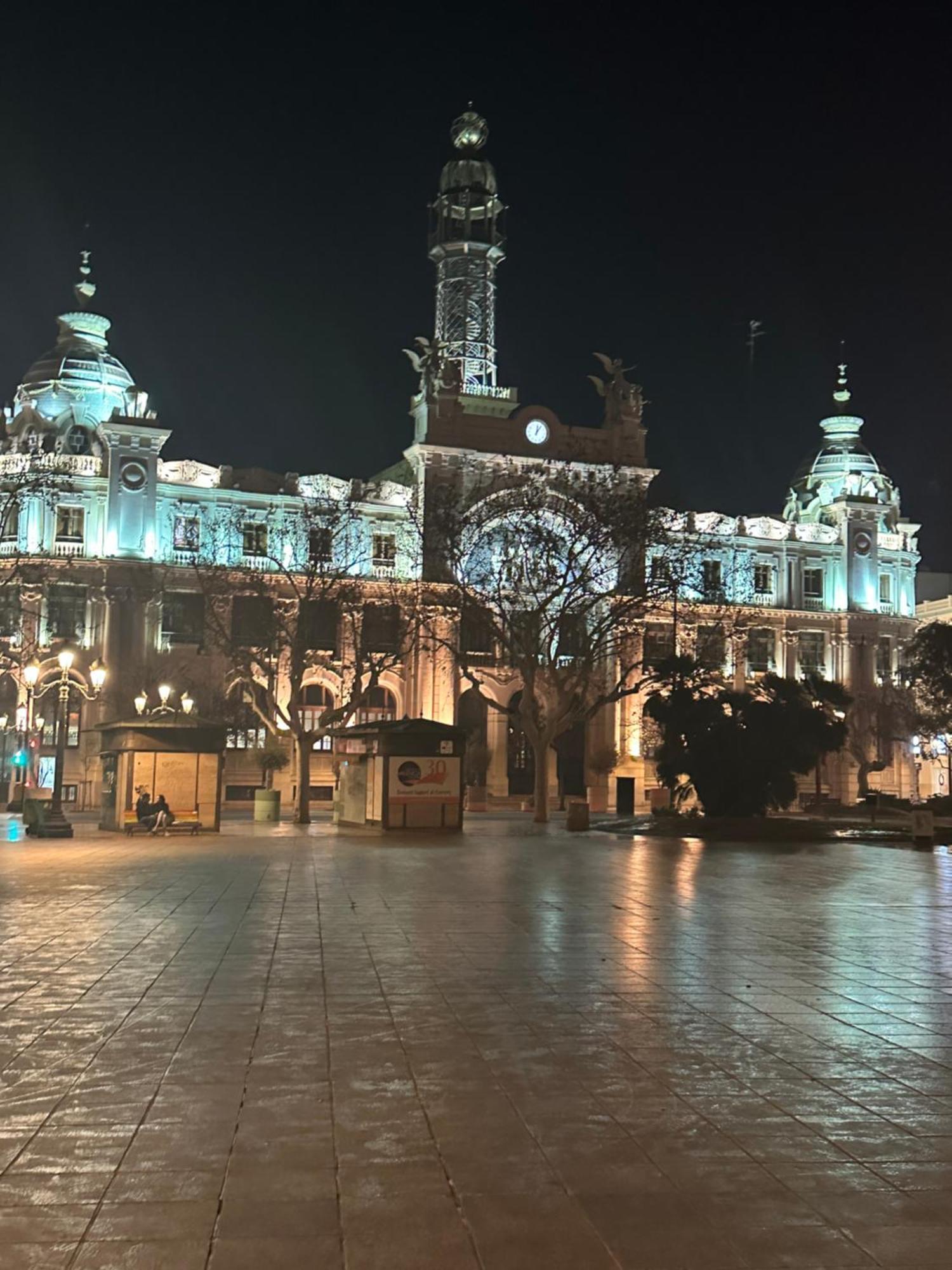 Mirador 1 Del Mercado Central - Habitacion Con Bano Privado En El Centro De La Ciudad Vella Valenza Esterno foto